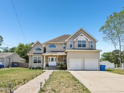 34 1st Street