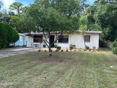 608 Dixie Ln