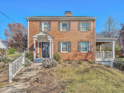 2418 Oakland Blvd NW