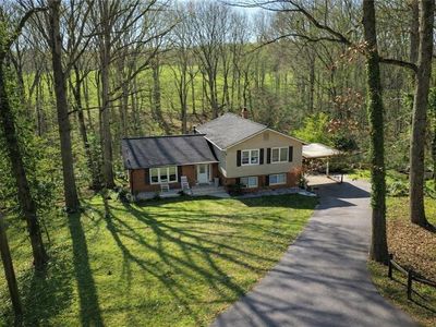 4548 Holiday Heights Dr