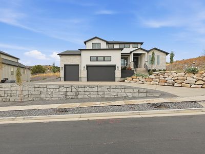 14356 S Robins Nest Cir