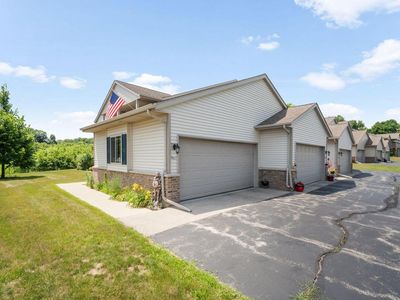 951 Spring COURT