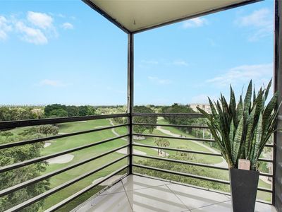 1100 Saint Charles Pl #PENTHOUSE 5