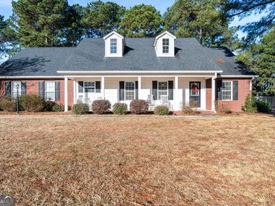 218 Ellicott Dr