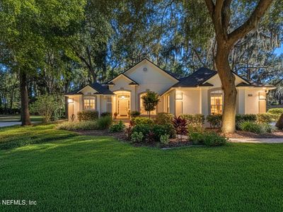 557 FEATHER OAKS Court