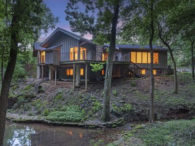 4109 E Farm Road 144