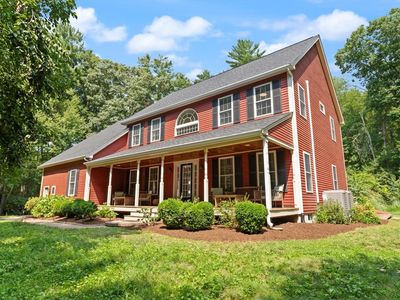 2 Brookside St