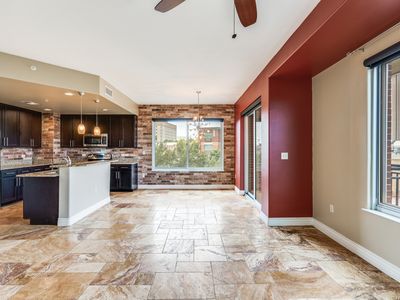 215 N Center #307