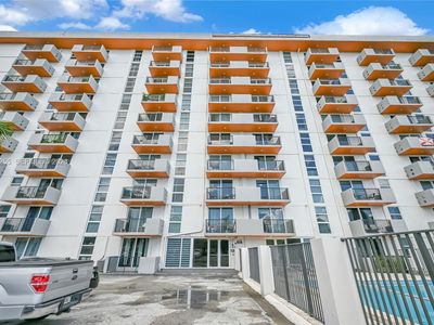 2075 NE 164th St APT 510