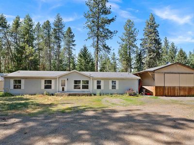 8421 E Elk Chattaroy Rd