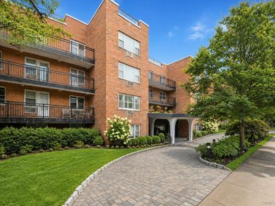 25 Chapel Place #3H
