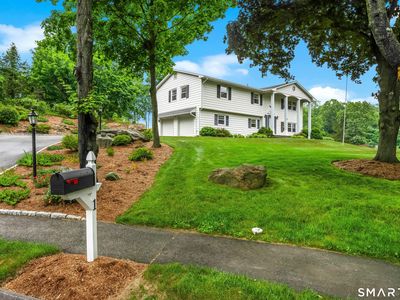 1 Woodchuck Court West