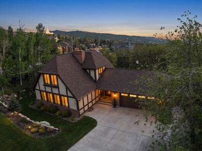 1488 E Vineyard Dr