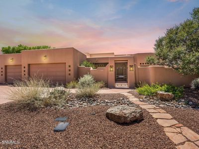 2111 Estancia Pl