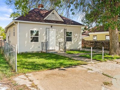 Property at 214 2nd St E, Roundup, MT