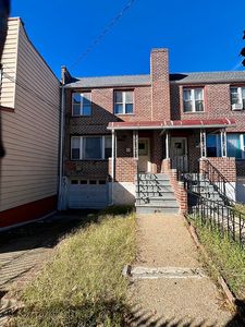 644 Autumn Ave FLOOR 1