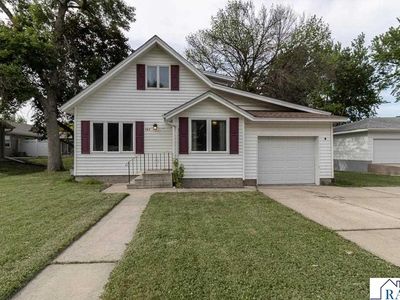 Property at 462 E Washington St, Le Center, MN