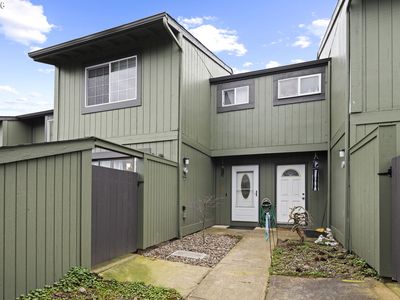 23850 NE Treehill Dr