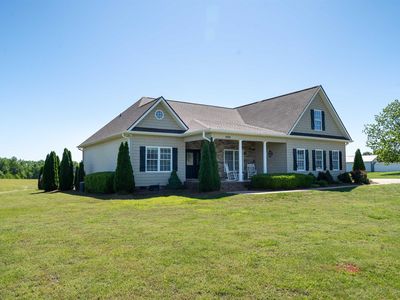 450 Meadow Rd