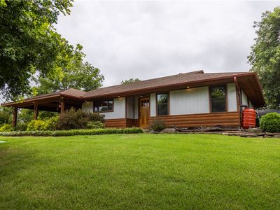 640 S 40th Rd