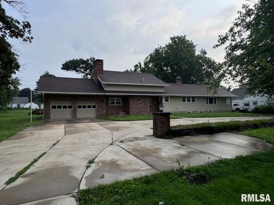 75 N Park Dr
