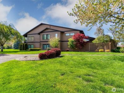 2100 Plaza Way #103