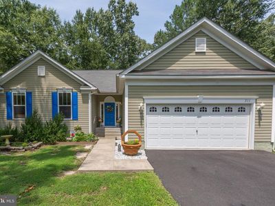 Property at 211 Meadow Ave, Colonial Beach, VA