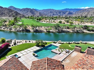 74359 Desert Arroyo Trl