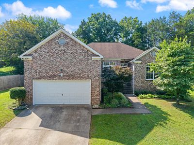 2528 Oak Forest Dr
