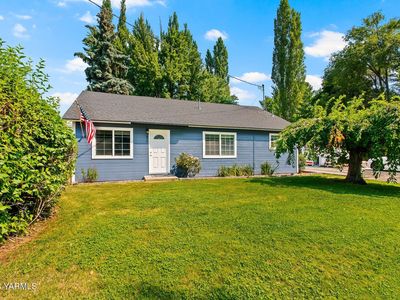 Property at 31 Selah Naches Rd, Selah, WA