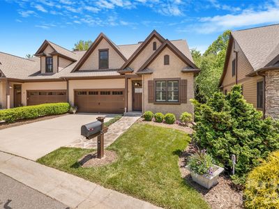 50 Meadow Village Ln