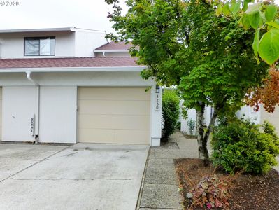3250 NE 29th St
