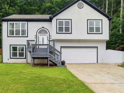 3010 Wellcrest Dr NW