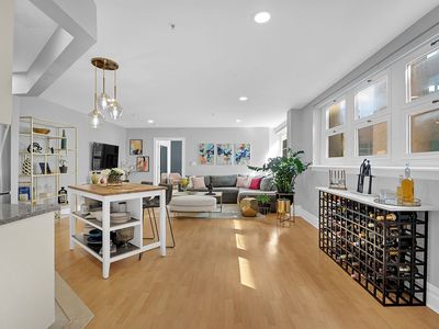 19-19 24th Ave APT L319