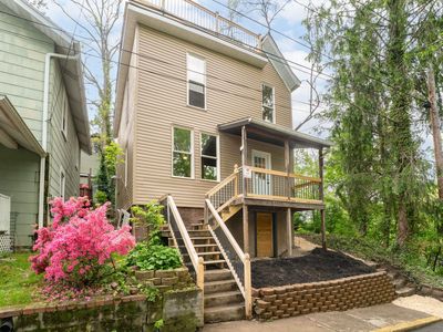 44 Edgehill St