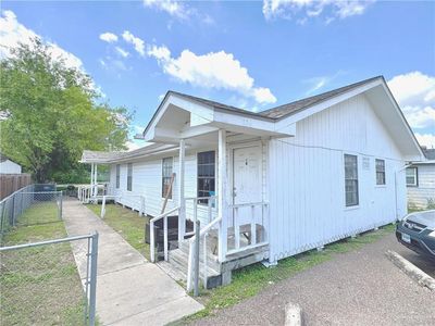 126 E 2nd St