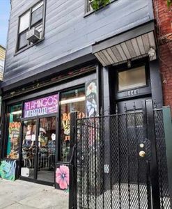 1444 De Kalb Ave
