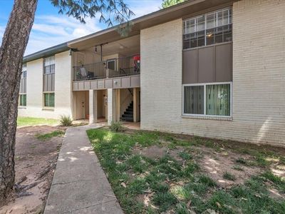 1711 E Lindsey St APT 2