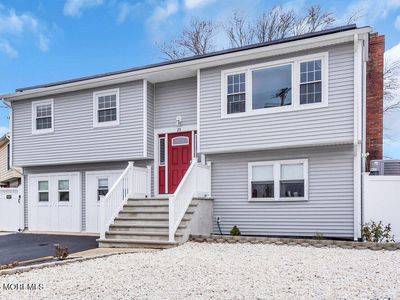 23 Island Drive