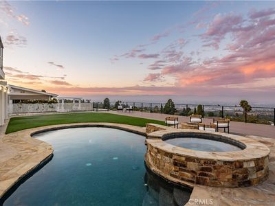 27108 Diamondhead Ln