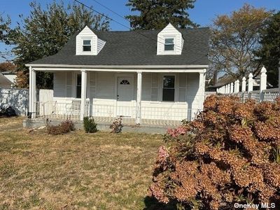 163 E Roosevelt Avenue