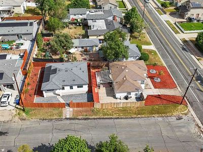 4712-4714 Harbinson Ave