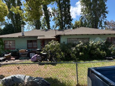 227 Donaldson Way