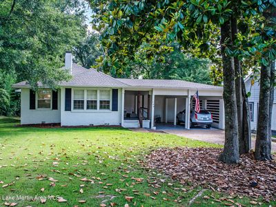 154 Clay St