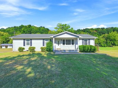 8364 Old Highway 43