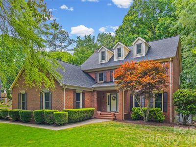 1596 Old Tara Ln