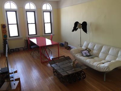 131 Kensington Ave APT E2
