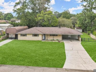 9535 W Pomona Dr