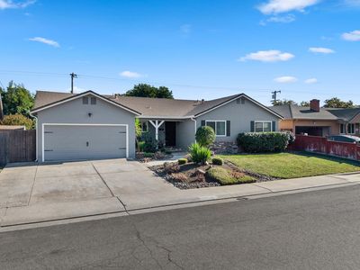 2948 Del Rio Dr