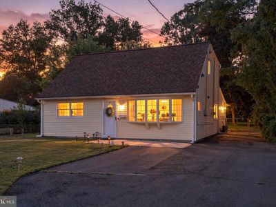 49 Dunmore Ave